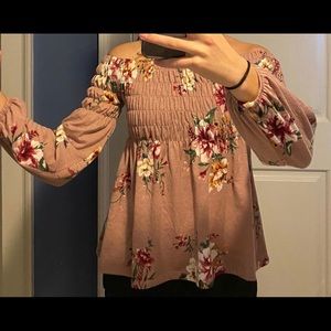 Off the shoulder long sleeve flowy shirt